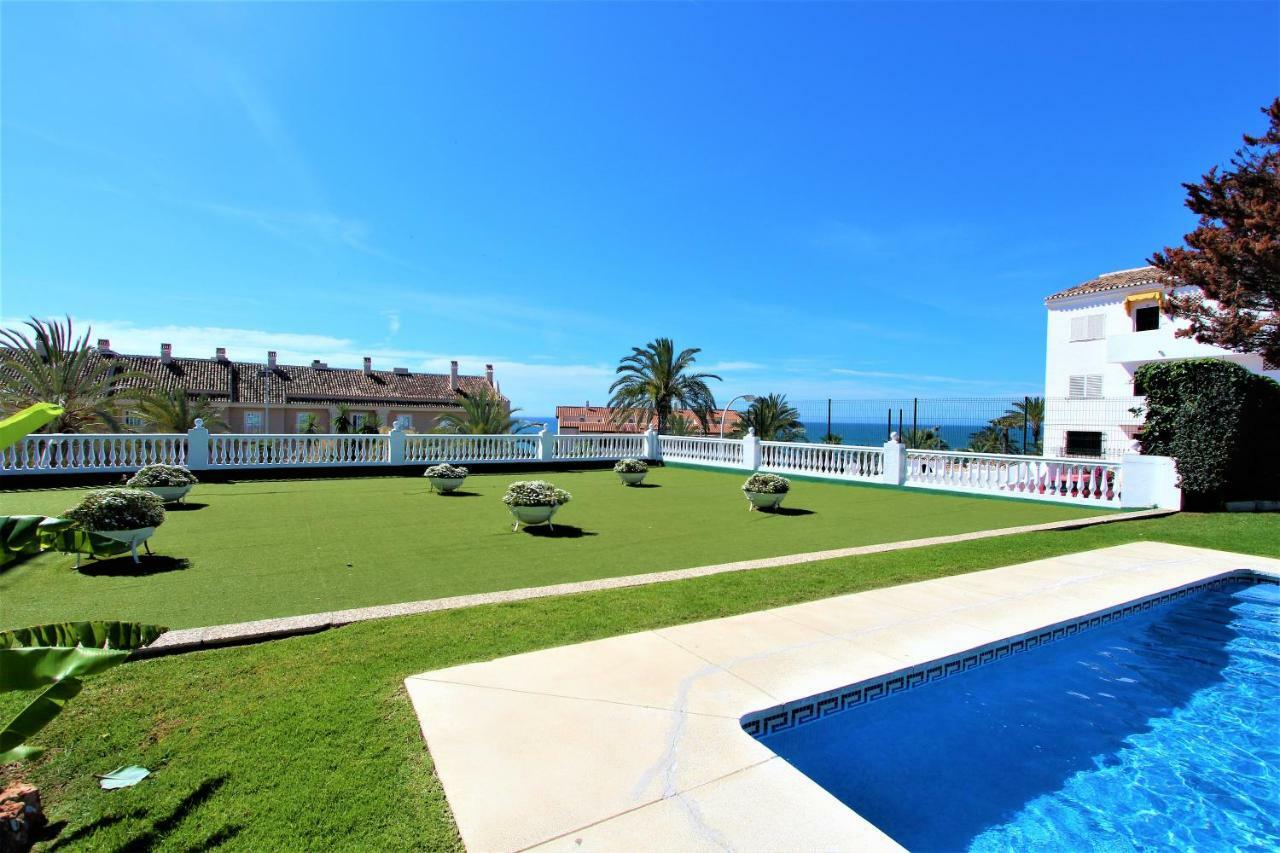 Apartamentos Los Cisnes - 2º Linea De Playa - Perfecta Ubicacion Benalmádena Exteriér fotografie