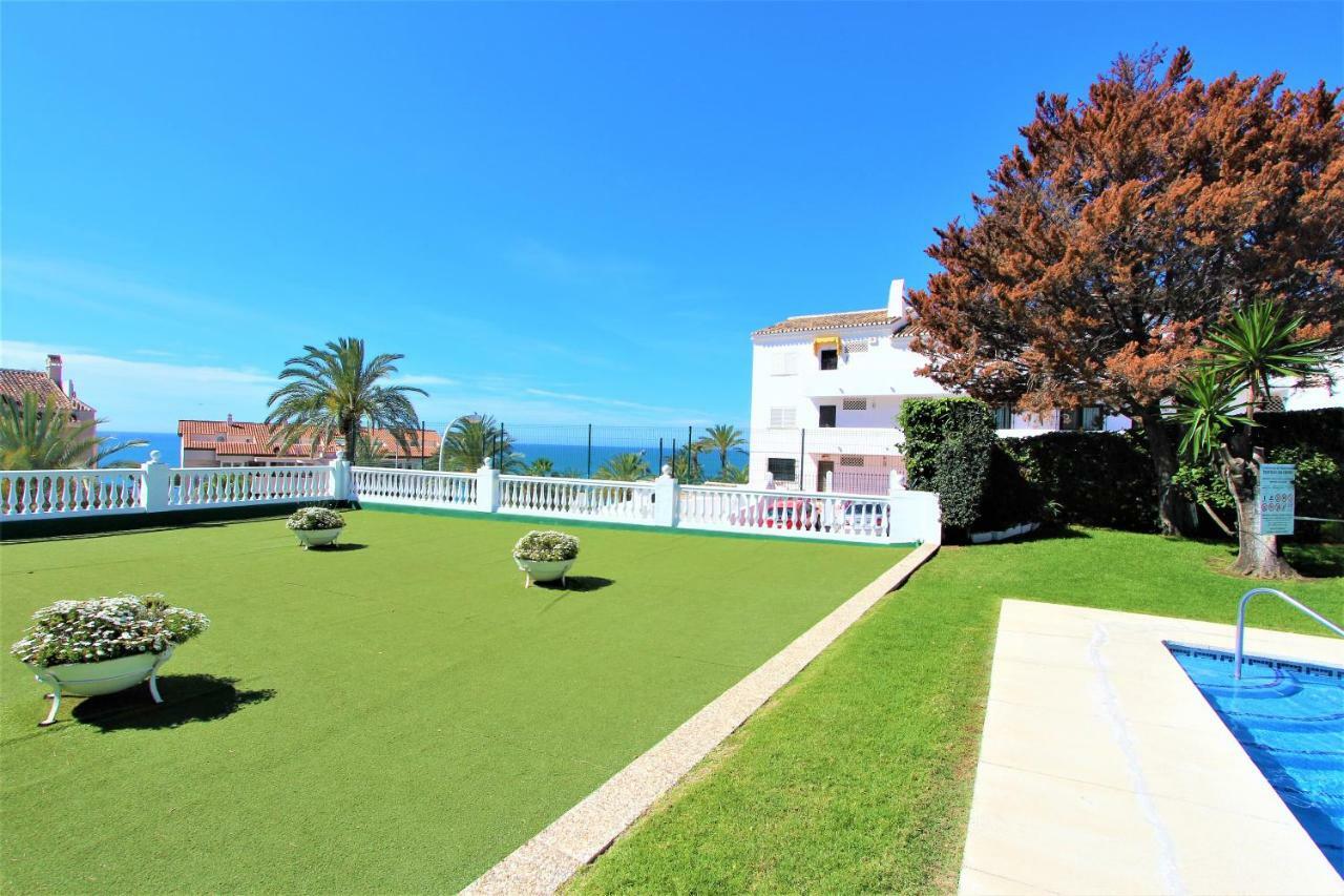 Apartamentos Los Cisnes - 2º Linea De Playa - Perfecta Ubicacion Benalmádena Exteriér fotografie